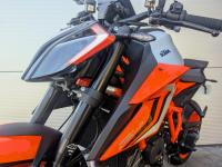 KTM 1290 SUPER DUKE R