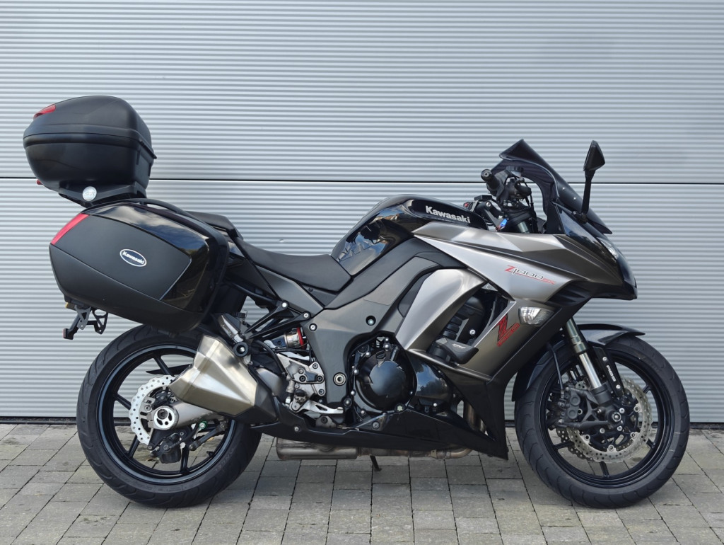 KAWASAKI Z1000