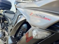 KAWASAKI Z1000