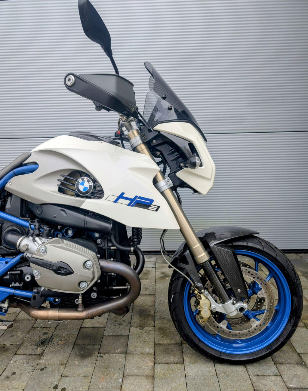 BMW HP2