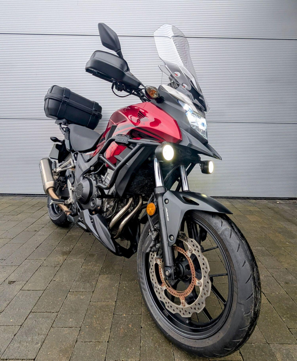 HONDA CB500X