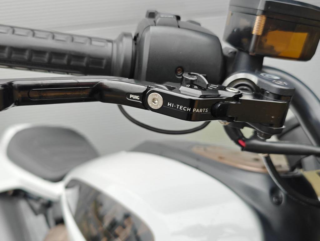 HARLEY-DAVIDSON Sportster