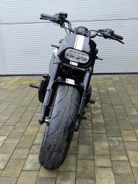 HARLEY-DAVIDSON Sportster