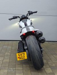 HARLEY-DAVIDSON Sportster