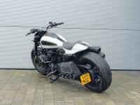 HARLEY-DAVIDSON Sportster