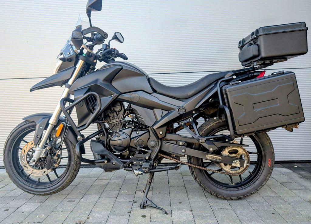 MUTT STRAVAIG 125