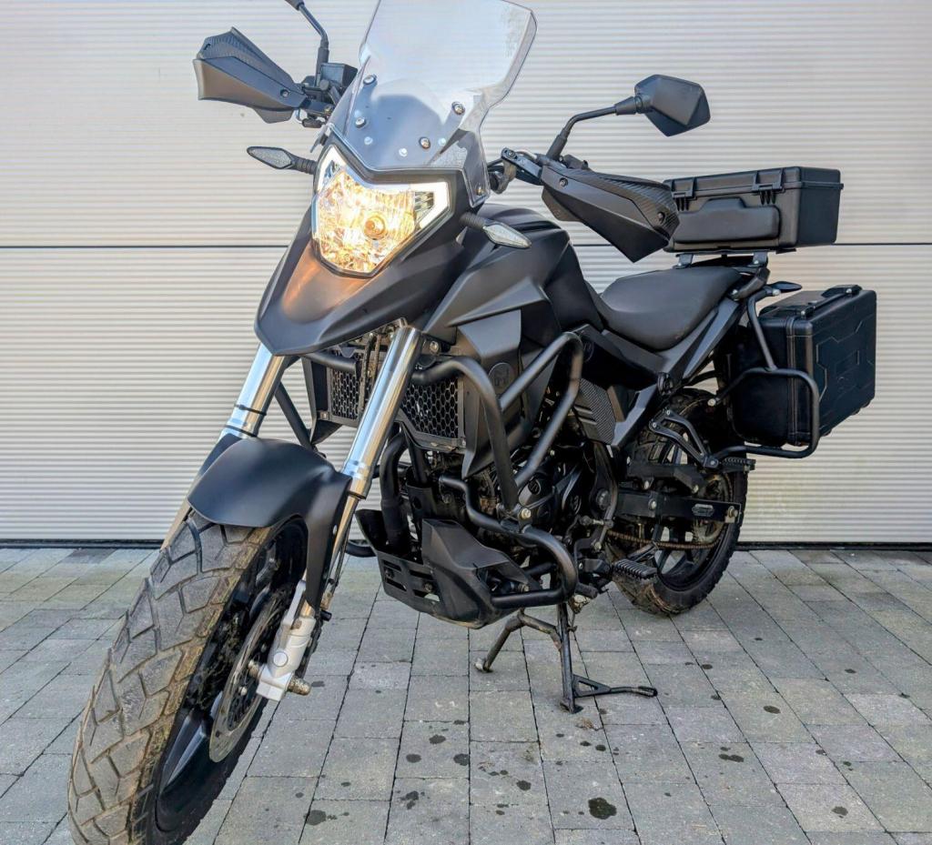 MUTT STRAVAIG 125