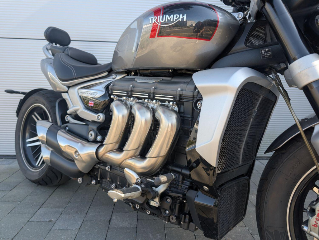 TRIUMPH Rocket III