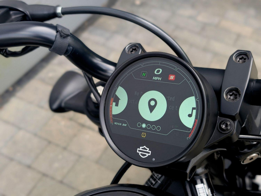 HARLEY-DAVIDSON Sportster