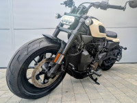 HARLEY-DAVIDSON Sportster