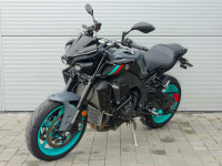 YAMAHA MT-10