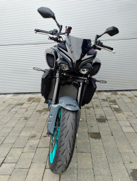 YAMAHA MT-10