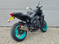 YAMAHA MT-10