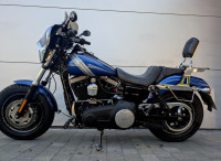 HARLEY-DAVIDSON Dyna