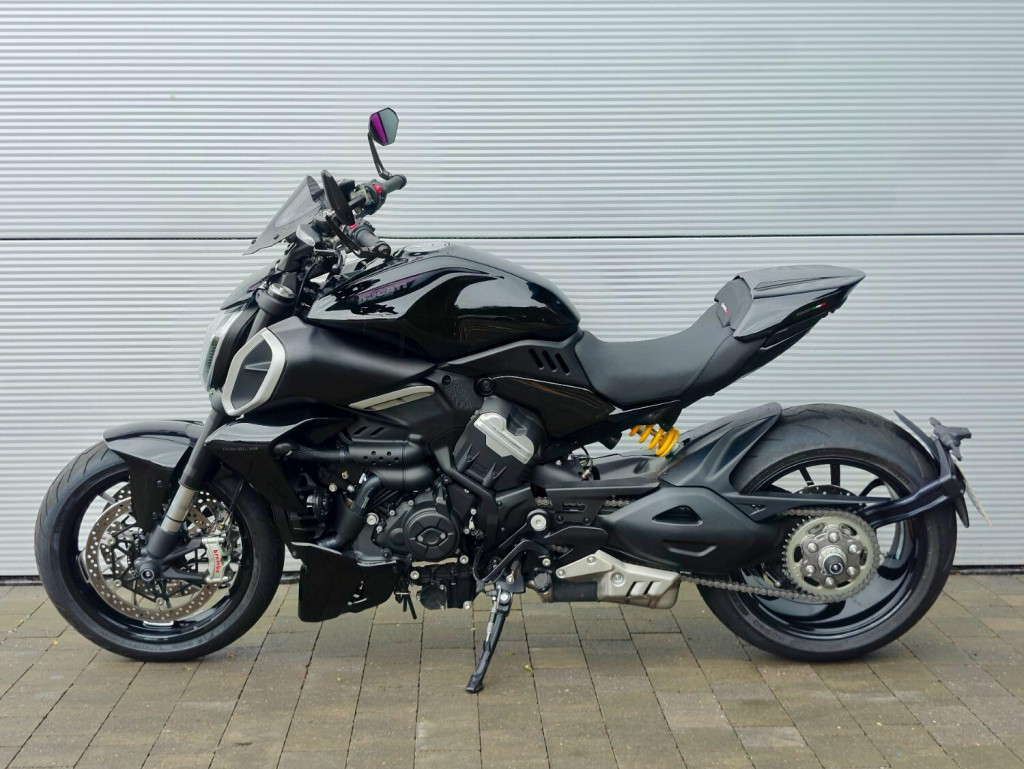 DUCATI DIAVEL