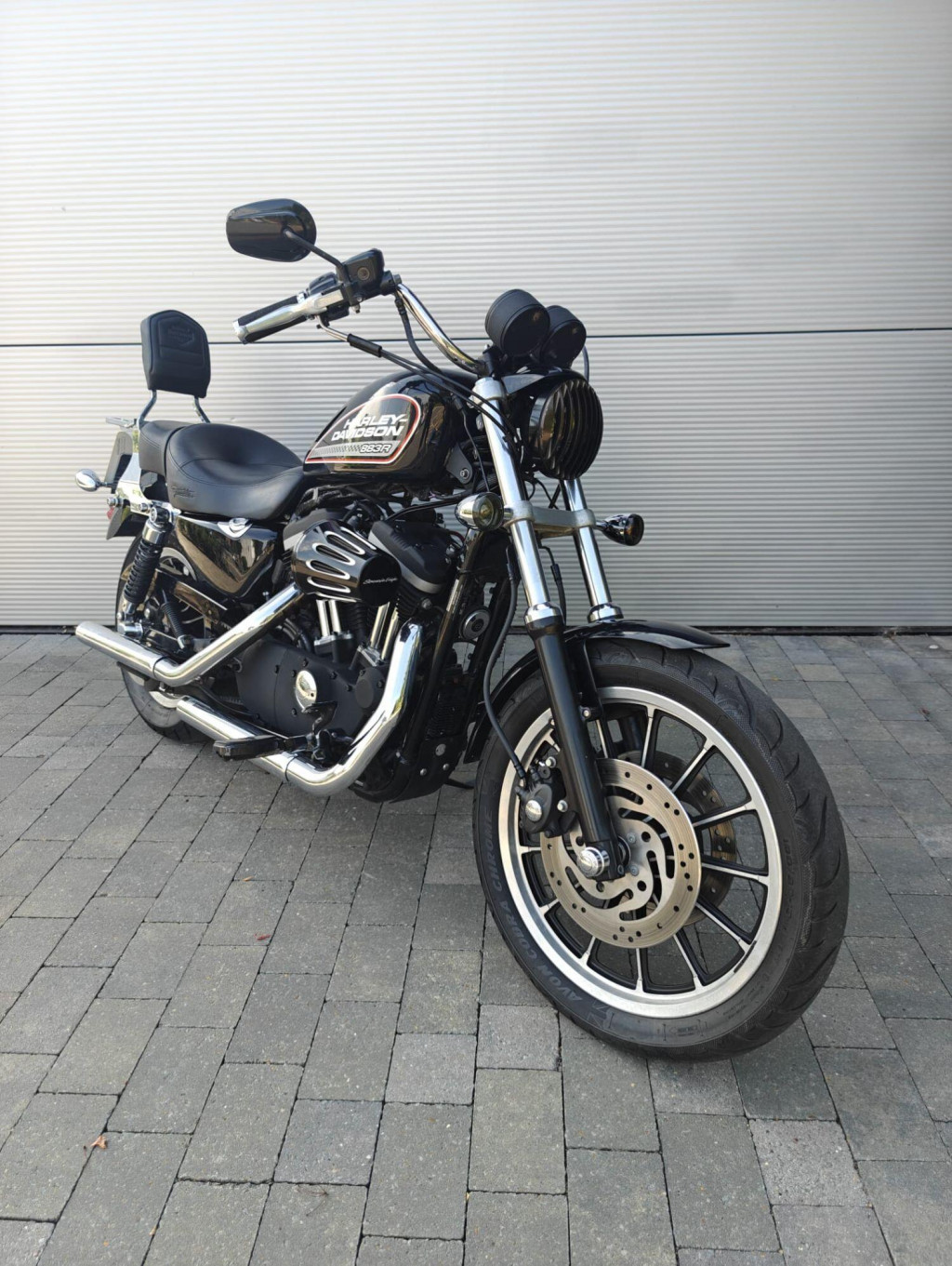 HARLEY-DAVIDSON Sportster