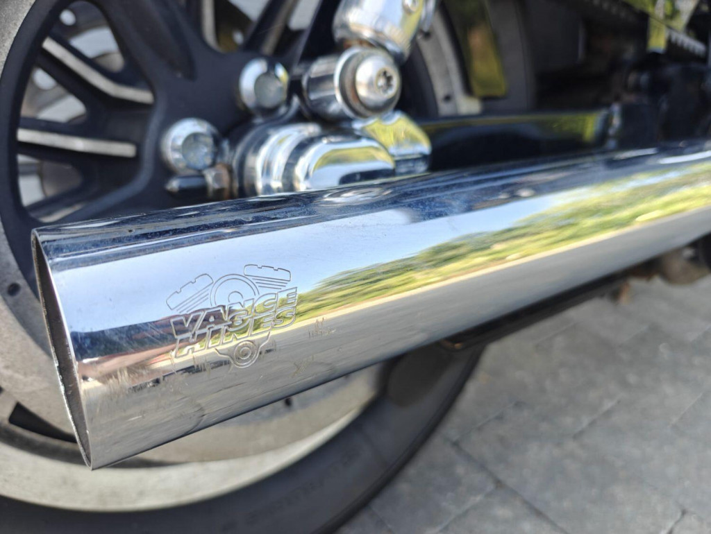 HARLEY-DAVIDSON Sportster