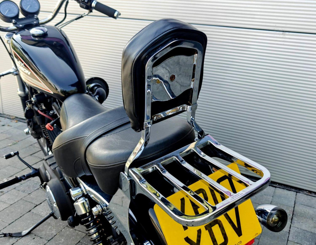 HARLEY-DAVIDSON Sportster