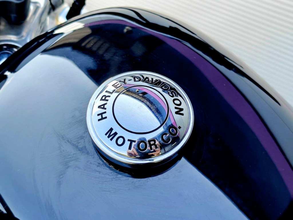 HARLEY-DAVIDSON Sportster