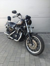 HARLEY-DAVIDSON Sportster