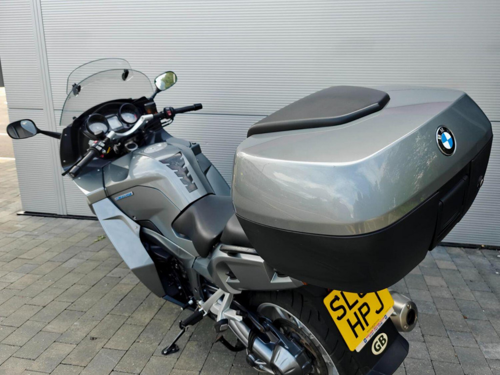 BMW K1300GT