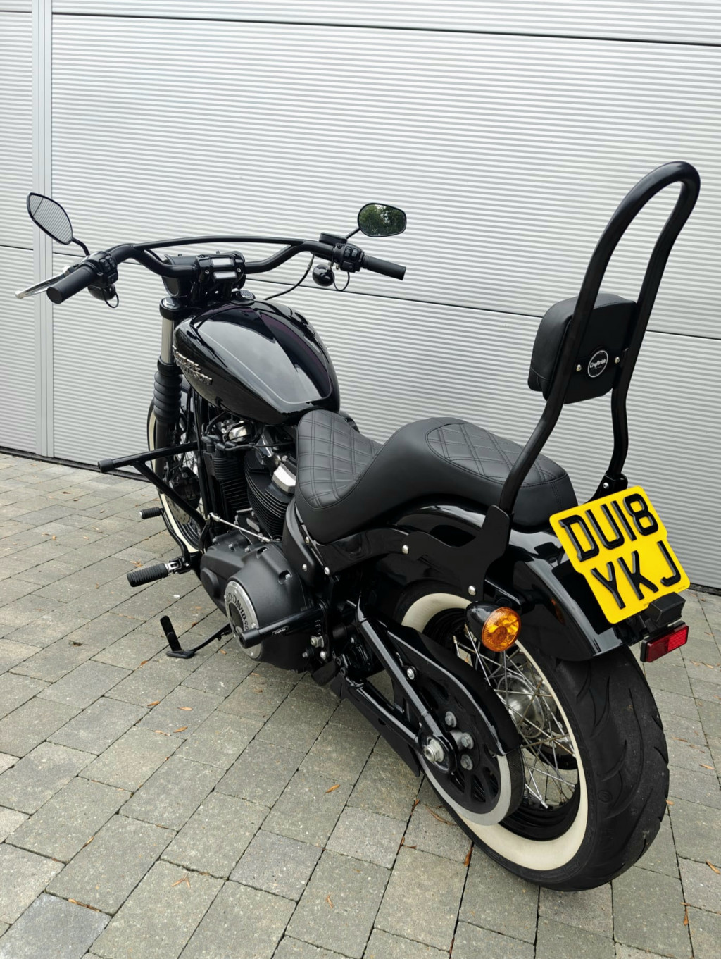 HARLEY-DAVIDSON Softail