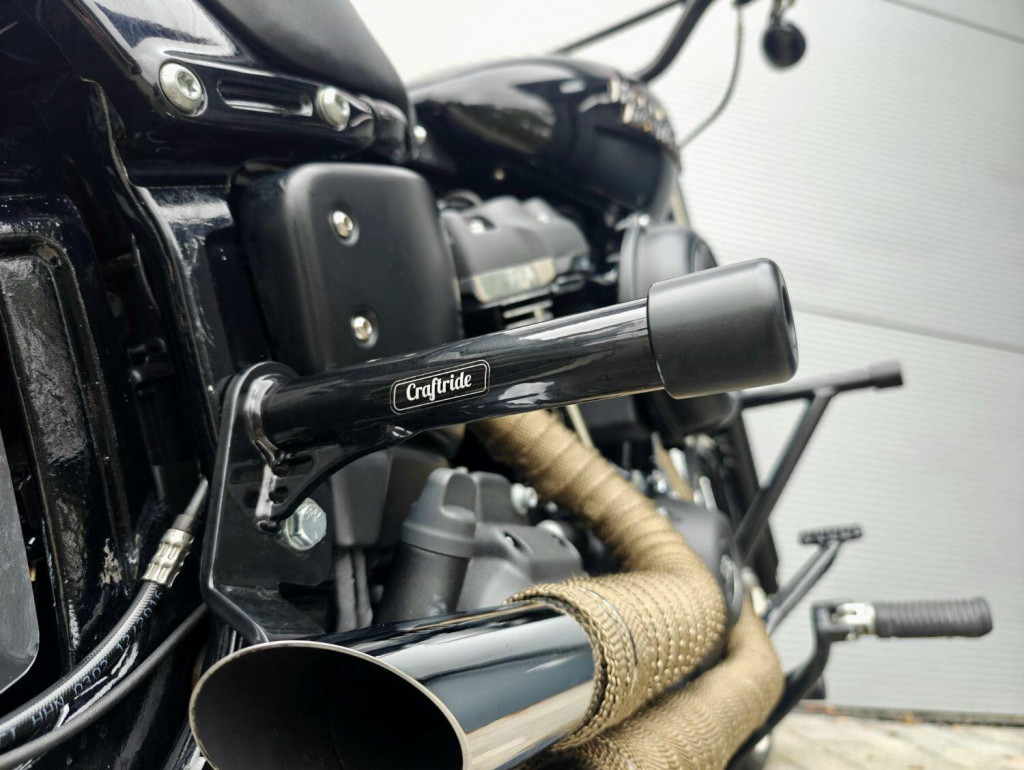 HARLEY-DAVIDSON Softail