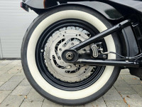 HARLEY-DAVIDSON Softail