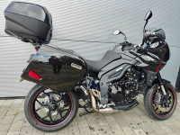 TRIUMPH TIGER 1050