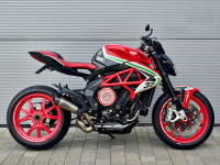 MV AGUSTA BRUTALE 800
