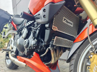 TRIUMPH TIGER 1050