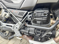 MOTO GUZZI V85