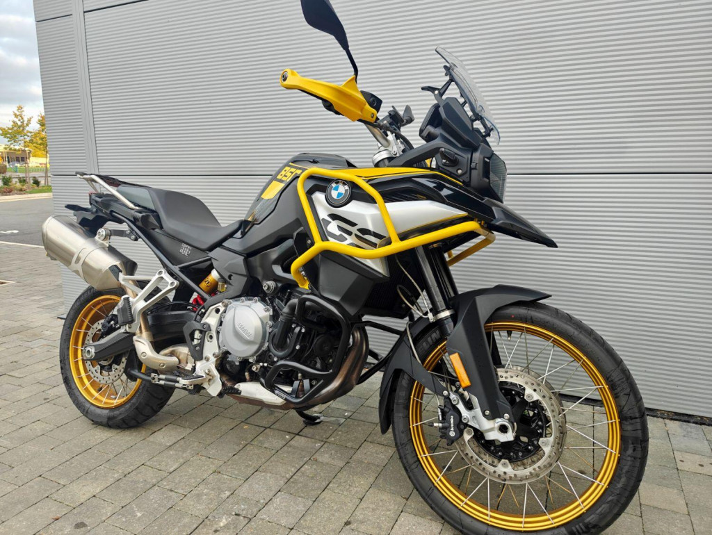 BMW F850GS