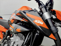 KTM 890 DUKE