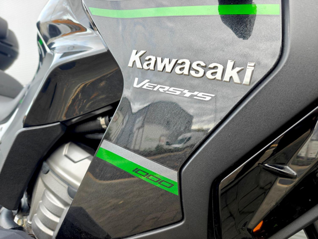 KAWASAKI Versys 1000