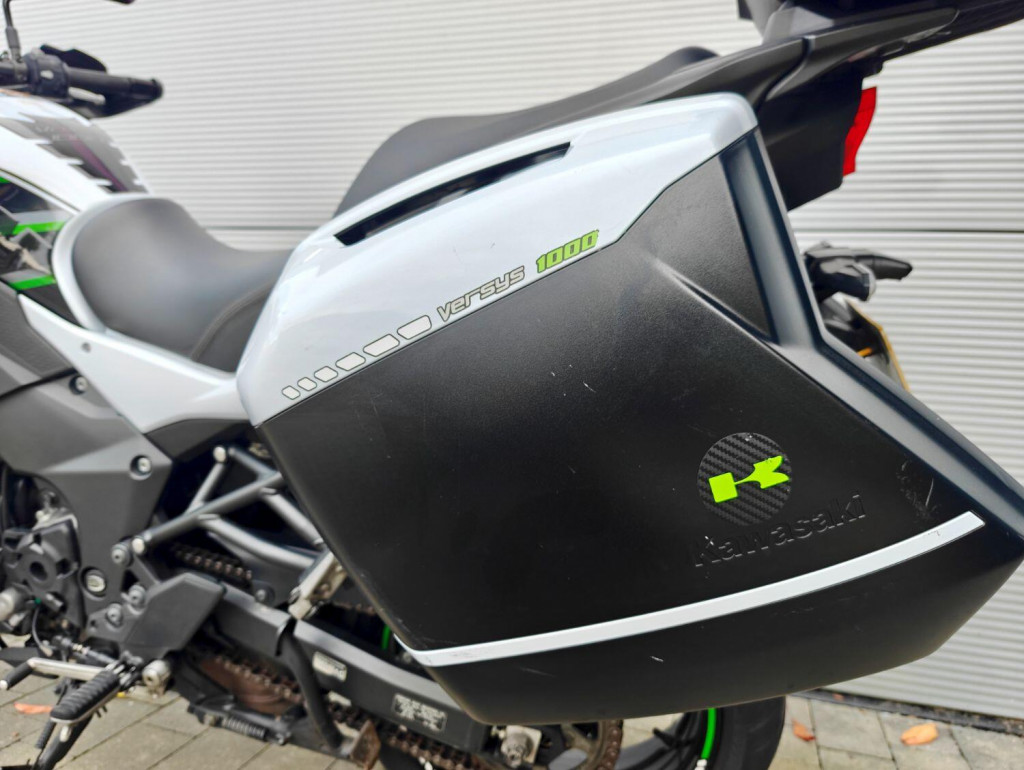 KAWASAKI Versys 1000