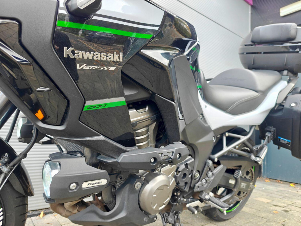 KAWASAKI Versys 1000
