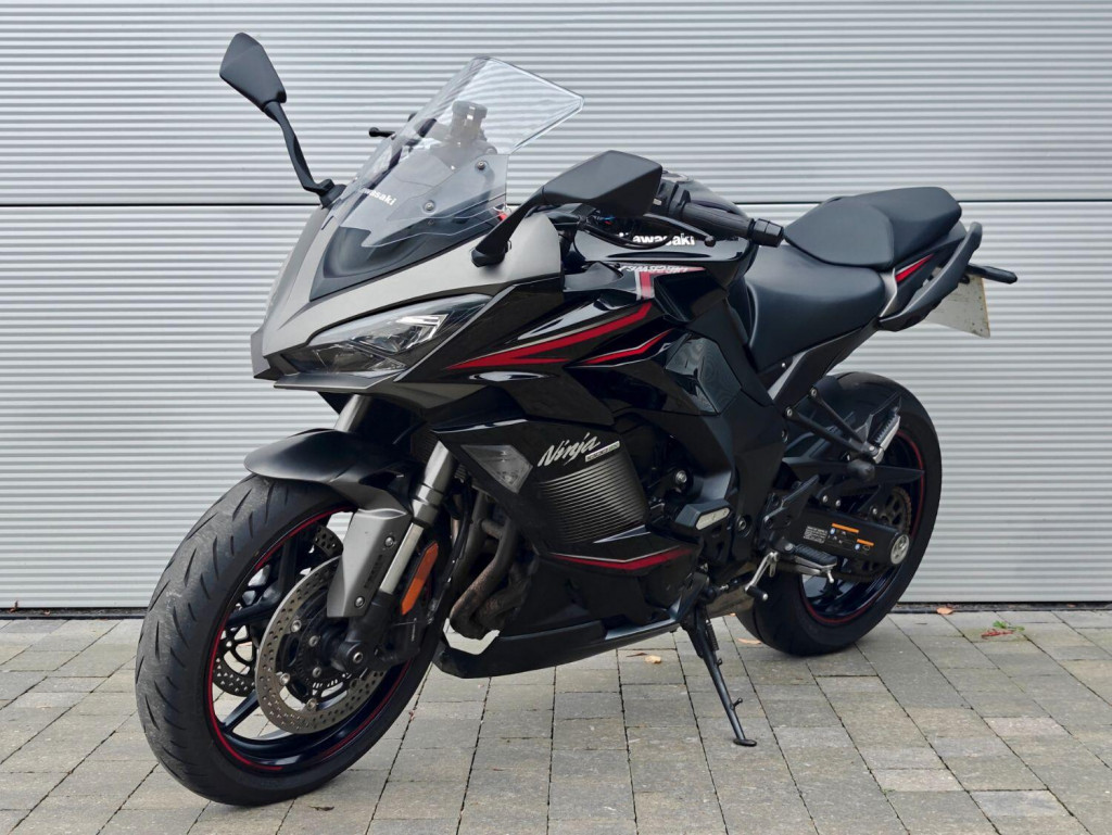 KAWASAKI NINJA 1000SX