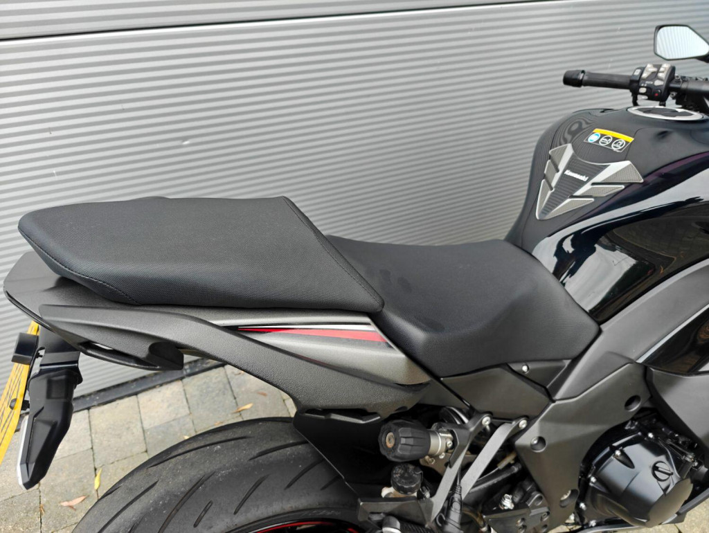 KAWASAKI NINJA 1000SX