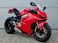 DUCATI Panigale V4