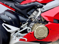 DUCATI Panigale V4