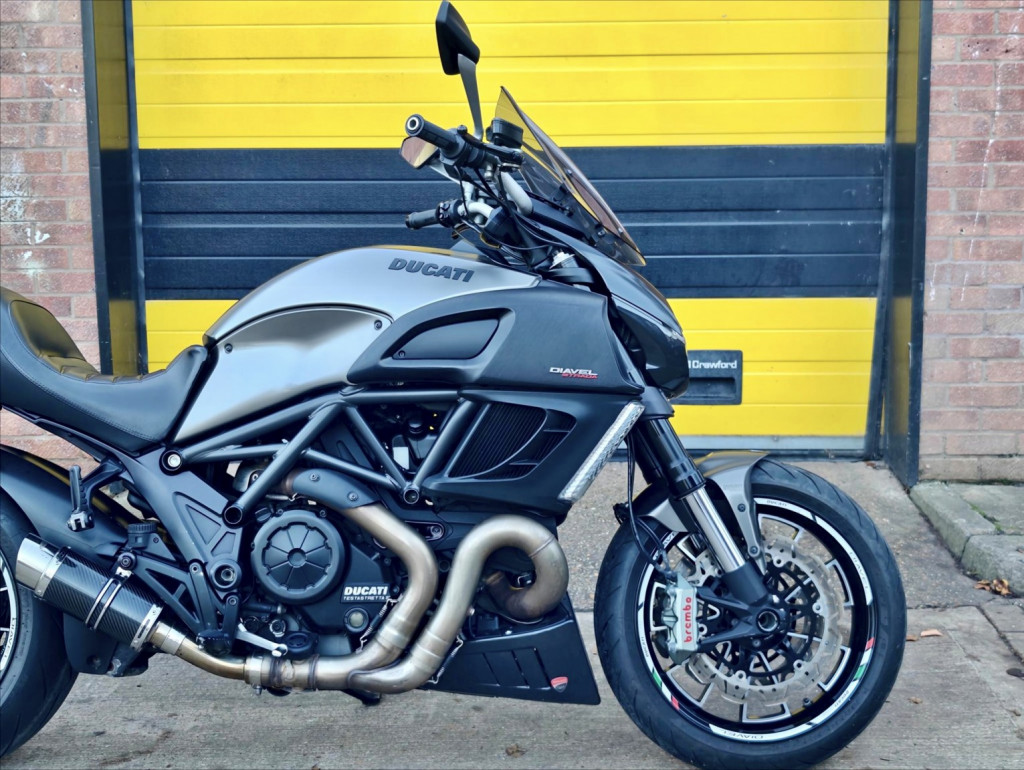 DUCATI DIAVEL