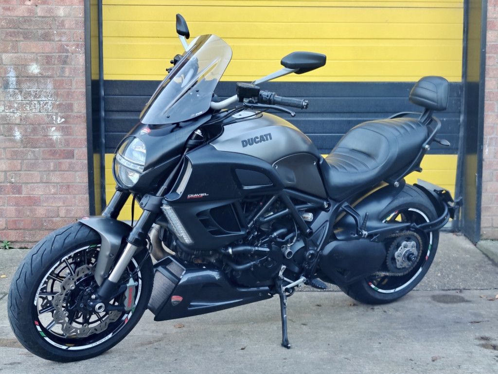 DUCATI DIAVEL