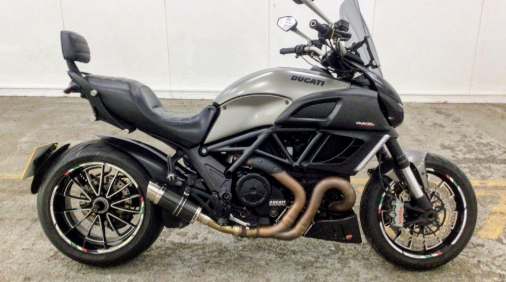 DUCATI DIAVEL