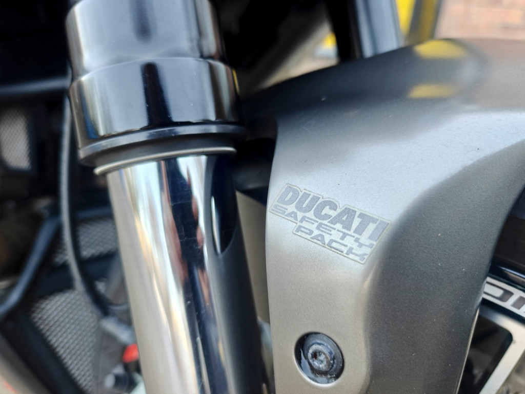 DUCATI DIAVEL