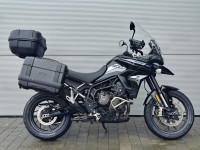TRIUMPH TIGER 900