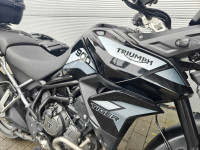TRIUMPH TIGER 900