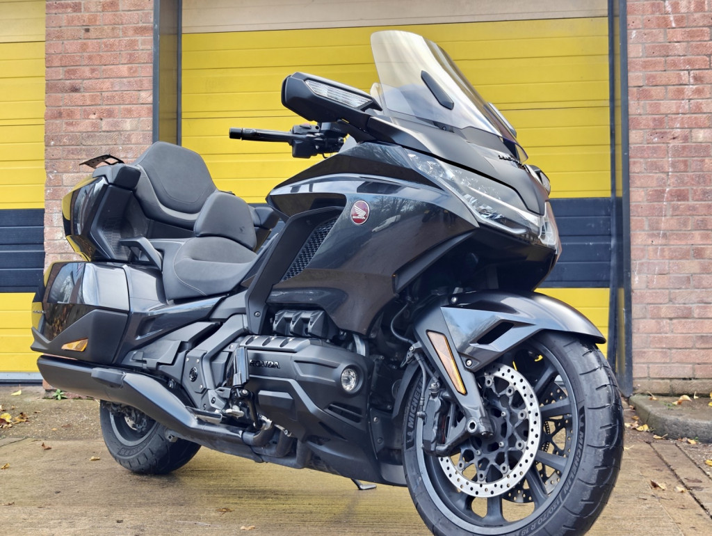 HONDA GL1800 Goldwing