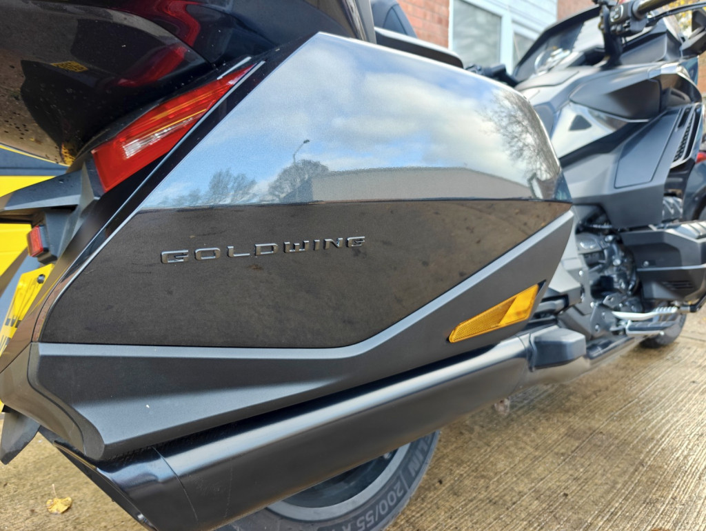 HONDA GL1800 Goldwing