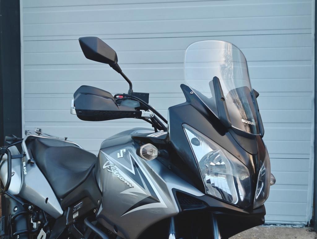 SUZUKI V-STROM 650